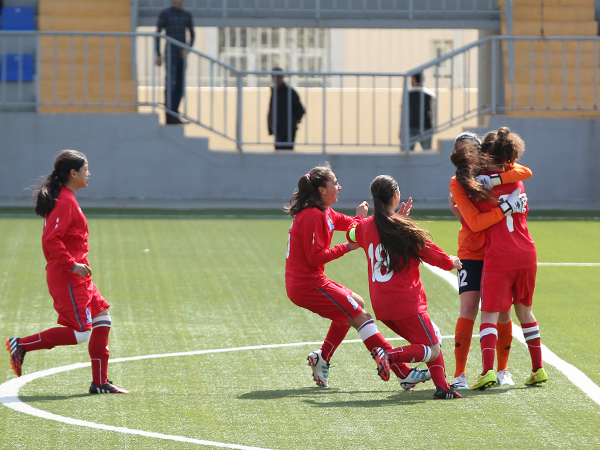 16 yaşlı qızlarımız UEFA İnkişaf turnirini qazandı