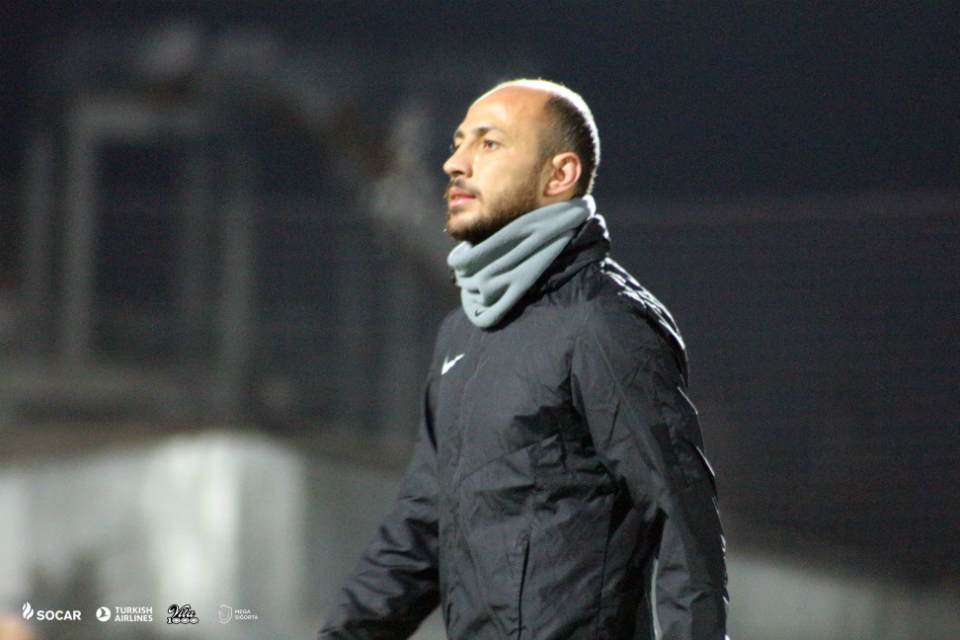 “Neftçi”nin futbolçusu: “Məşqlərimiz çox ağır keçir”