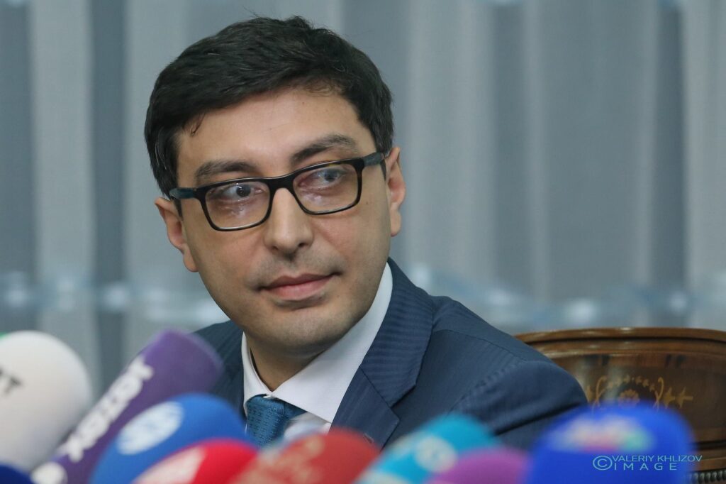 “Beynəlxalq gimnastika federasiyasının prezidentliyinə seçki kampaniyam sürətlə davam edir”