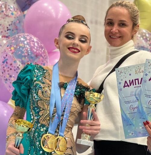 Mina Abbasova “Gym star”da 2 qızıl medal qazanıb
