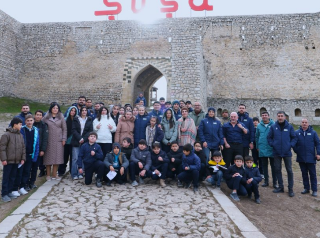 Məşhur güləşçilər Şuşa və Laçında