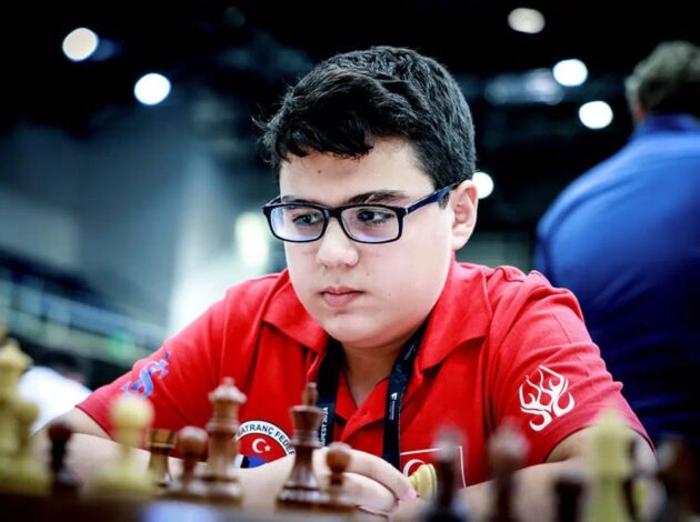 Karlsenin rekordunu bu türk oğlan vuracaq