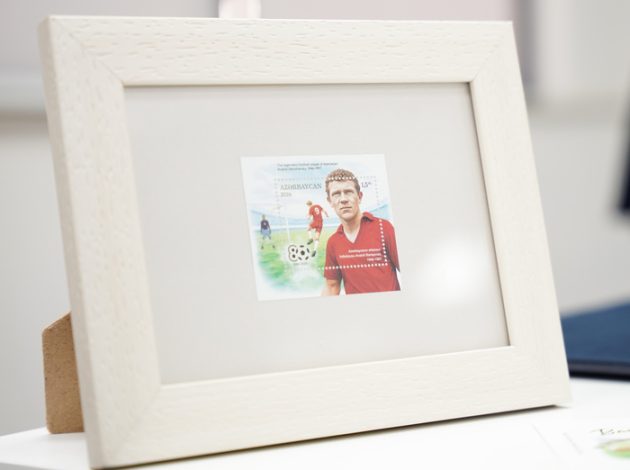 Anatoli Banişevskinin 80 illik yubileyinə yeni poçt markaları