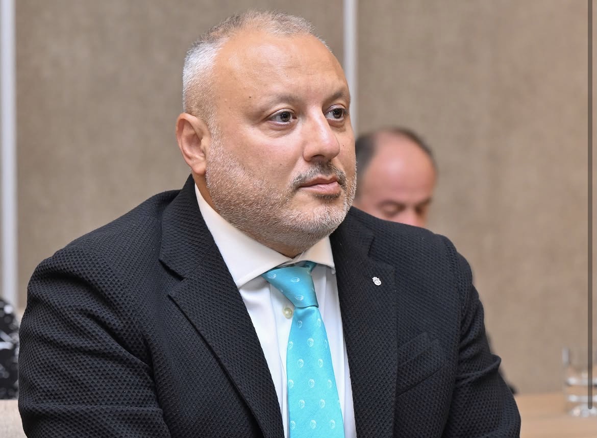 Növbəti dəfə prezident seçildi