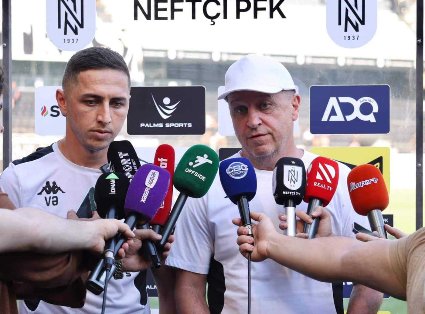 “Hansı mövqelərdə oyunçulara ehtiyac olduğunu bilirik. Hədədimiz qrup mərhələsidir”