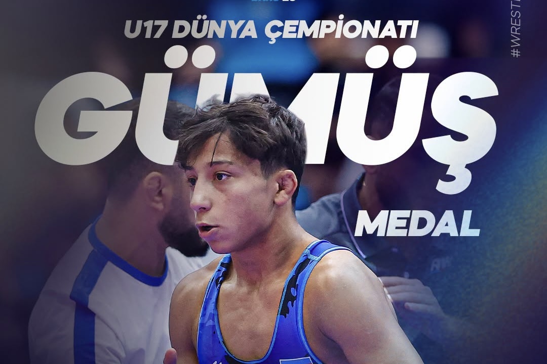 Dünya ikincisi oldu