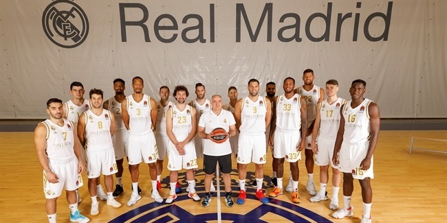 NBA çempionu ilə müqavilə imzaladı