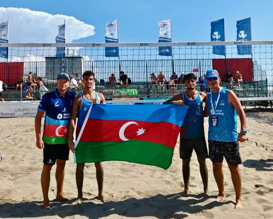 Voleybolçularımız pley-offda