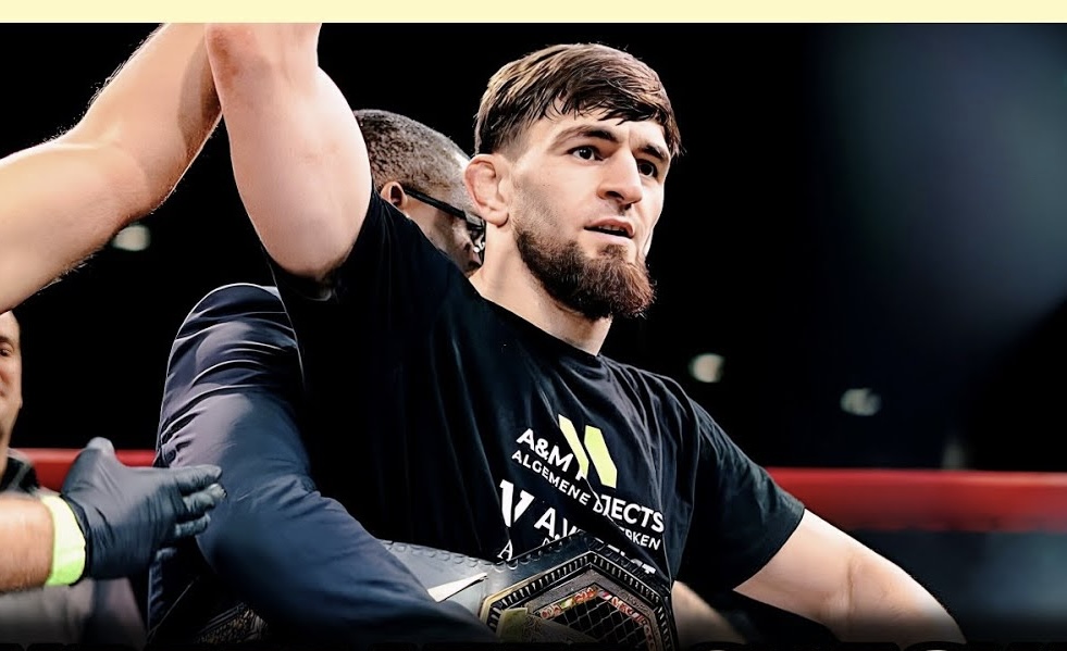 UFC-də çıxış edəcək