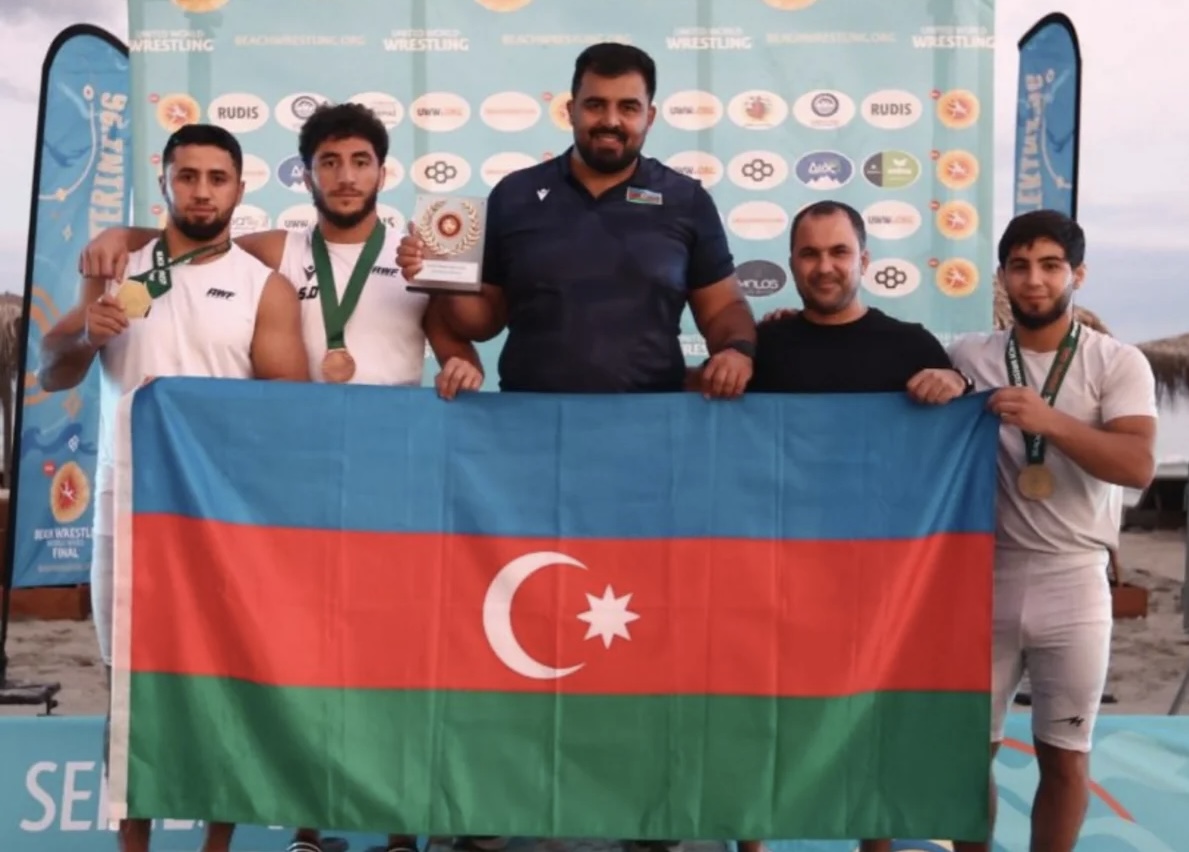 Birinci pillədə başa vurdular