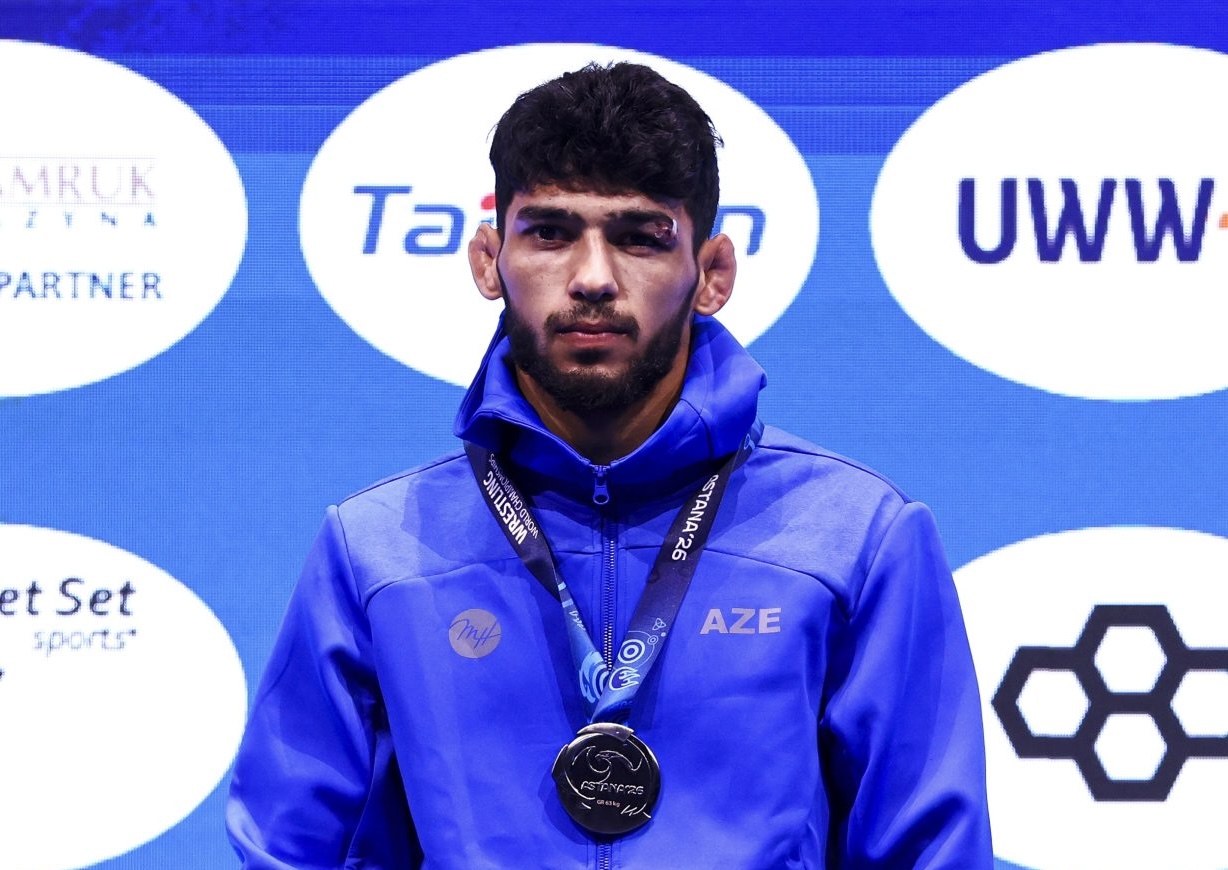 Gümüş medal qazandı