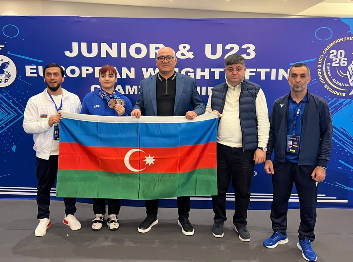 “Neftçi”nin təmsilçisi 3 medal qazandı