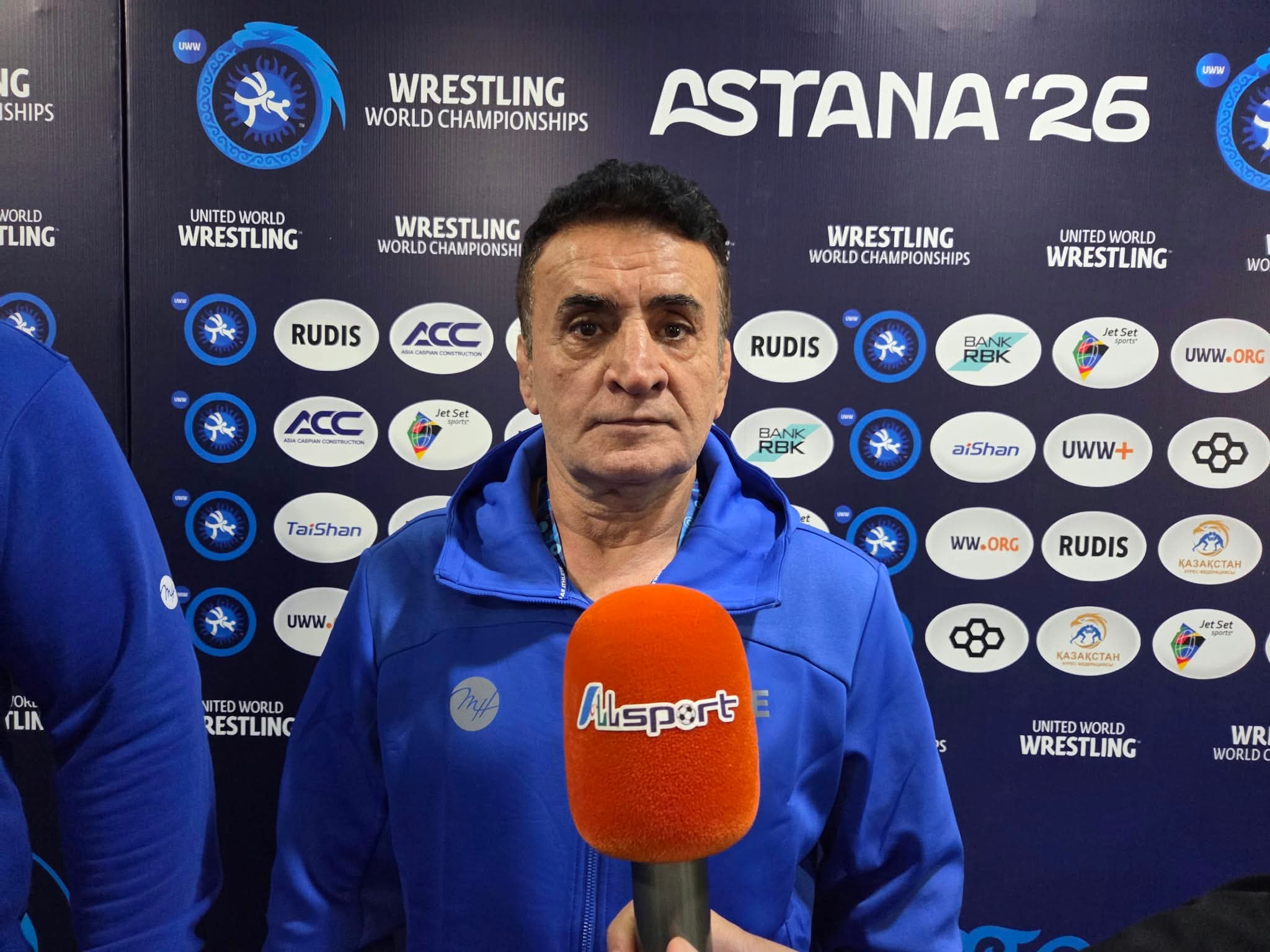 “Söz verirəm ki, Los Anceles olimpiadasında Azərbaycan yüzdə-yüz qızıl medal qazanacaq”